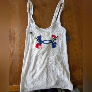 NWT Under Armour Loose White Freedom Tank